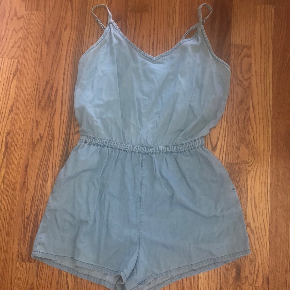 Forever 21 Summer Large Romper